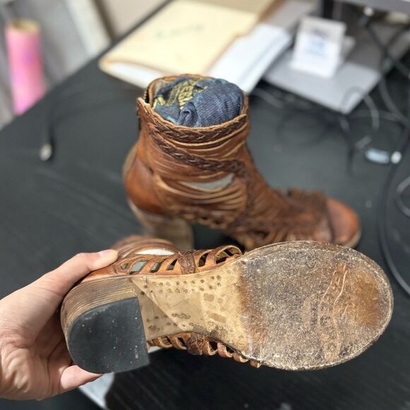 Freebird by Steven Brown Ankle Boots - Picture 6 of 7